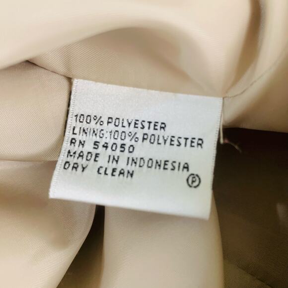 Le Suit Size 4P 2-Piece Skirt Suit w/ Blazer Jacket Champagne Beige Satin Forma - Picture 6 of 6